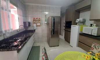 Imagem: Casa de vila térrea para venda tem 135