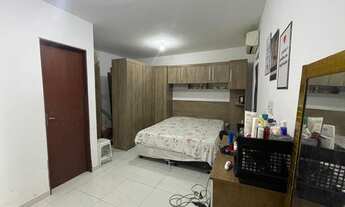 Imagem 7: Casa em rua aberta c/ 3/4 sendo 1 suíte, na Lage à 100m da pista c/ ponto de ônibus em fr