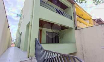 Imagem: FANTASTICO SOBRADO COM VISTA PARA O AEROPORTO