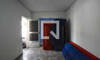 Imagem: Casa para Aluguel - Irajá, 1 Quarto, 300