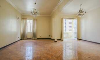 Imagem 2: Amplo com pé direito alto, terraço na sala e nos quartos! Um espetáculo!