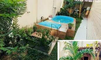 Imagem: Apartamento térreo com piscina privativa