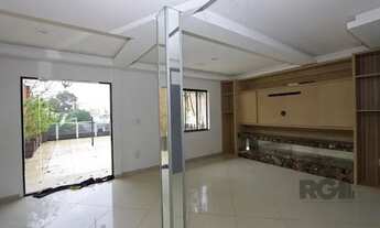 Imagem 2: Casa 259m² - 3 dormitórios sendo 2 suítes, 2 vagas no bairro Cristo Redentor