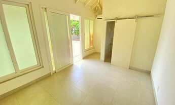 Imagem 5: Condomínio Belvedere - sobrado, com 3 suítes e um escritório, 404 m2 de AC, e 605 m2 de t