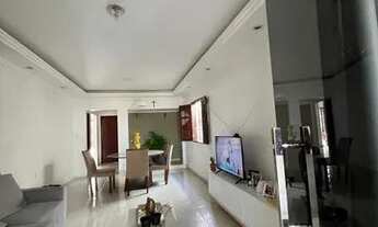 Imagem 2: VENDO CASA Casa com 3 dormitórios