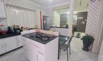 Imagem 6: Casa para venda possui 270 metros quadrados com 3 quartos em Tabuleta - Teresina - Piauí