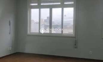 Imagem 2: PORTO ALEGRE - Apartamento Padrão - Partenon