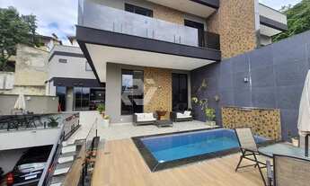 Imagem 3: Casa de condomínio para aluguel e venda com 390 metros quadrados com 4 quartos