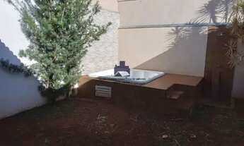 Imagem: Casa à venda no bairro Residencial Regissol