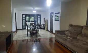 Imagem: Vende-se casa Duplex, com 5 quartos sendo