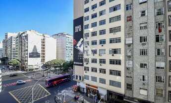 Imagem 5: Excelente apto 2 quartos reformado na quadra da praia do Leme