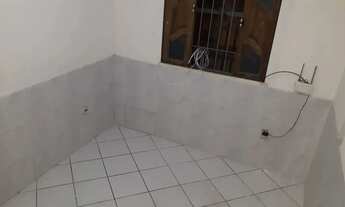 Imagem 2: Kitnet/ Studio com 1 Quarto(s) e 1 banheiro(s) para Alugar, 32 m² por R$ 780 / Mês