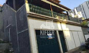 Imagem: Casa com 5 dormitórios à venda, 300 m²