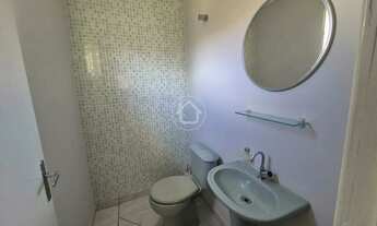 Imagem 7: CASA COM 3 DORMITORIOS E PISCINA