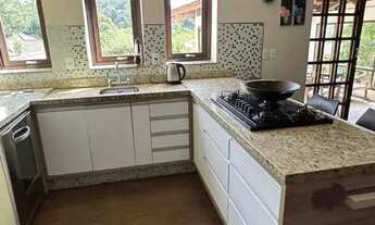 Imagem 2: Casa alto padrão 1 suíte + 2 demi-suítes e 2 vagas de garagem - Saguaçu