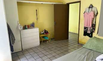 Imagem 5: Casa grande com piscina