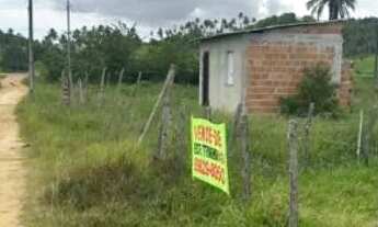 Imagem 2: Vende-se terreno medindo 8x24 sendo 8 de largura 24 de comprimento..