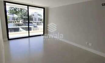 Imagem: Casa à venda com 320,00m² e 5 quartos