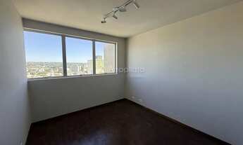 Imagem 6: Apartamento para alugar no Centro de Curitiba andar alto, vista incrível e sol o dia todo