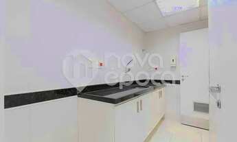 Imagem 5: Centro Galpão / depósito com 5 vagas na garagem