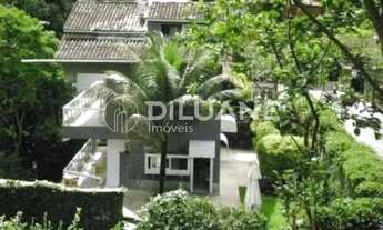 Imagem: Espetacular casa triplex na Lagoa, 06 dormitórios