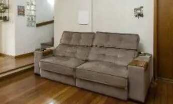 Imagem 6: Casa em Porto Alegre, no bairro Ipanema, com 3 dormitório(s), e 3 banheiros, à v