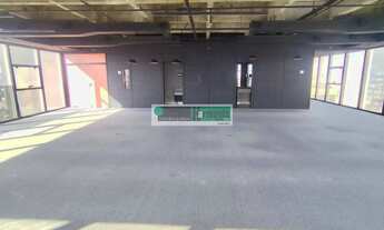 Imagem 1: Conjunto à Venda na Av. Paulista - Em Frente ao Metrô Trianon-MASP