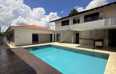 Imagem: Casa comercial com 3 suítes, 450m² à