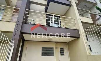 Imagem: Sobrado em Rua Rodolpho Schio - Vinhedos