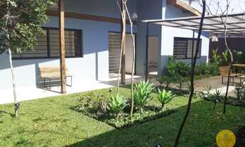 Imagem 3: Casa térrea. Residencial & Comercial