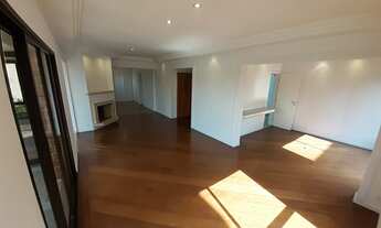 Imagem 2: 210 m² - 3 Suítes - Terraço com Piscina e Churrasqueira - MOEMA