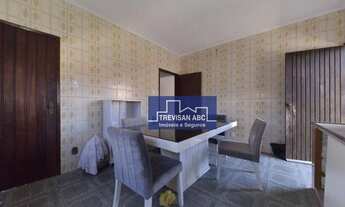 Imagem 3: Sobrado para locação no Jd. do Mar/SBC - 3 dorms, quintal e 2 vagas; 200m²