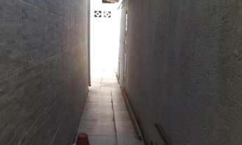 Imagem 5: Casa para Venda em Praia Grande, Canto do Forte, 4 dormitórios, 1 banheiro, 2 vagas