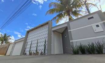 Imagem 7: Casa para venda possui 360 metros quadrados com 3 quartos em Estância Itaguaí - Caldas Nov