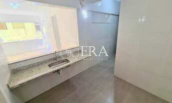 Imagem 3: Laranjeiras- Rua da Laranjeiras. Apartamento desocupado, 2 quartos, reformado. 1 vaga