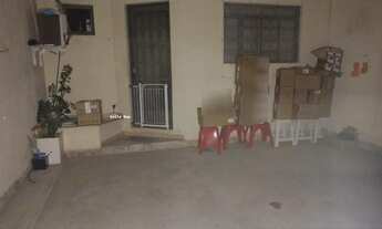 Imagem 2: Casa para Venda em Sorocaba, Jardim Celeste, 2 dormitórios, 1 banheiro, 2 vagas