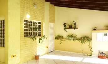 Imagem 2: Casa para venda tem 114 metros quadrados de area construída e 2 quartos em Salto Ville - S