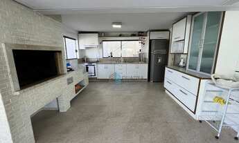 Imagem 7: Casa Padrão com Amplo Terreno de Esquina e Muito Bem Localizada no Parque São Jorge, Flori