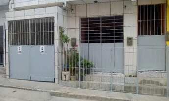 Imagem: Vendo duas casas (térreo e 1º andar) com