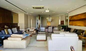 Imagem 2: Apartamento para aluguel tem 300 metros quadrados com 4 quartos