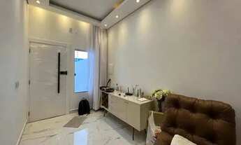 Imagem 2: Casa para venda tem 240 metros quadrados com 3 quartos em Campo Comprido - Curitiba - PR