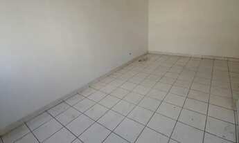 Imagem 4: Boa kichinete para restaurar. Localizada a apenas 2 quadras da estação Liberdade do Metrô