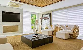 Imagem: Casa de Alto Padrão em Jurerê Internacional