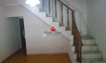 Imagem 2: Sobrado Frontal com 3 Dormitórios e 2 Vagas de Garagem na Ponte Rasa