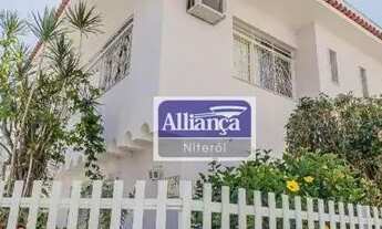 Imagem 2: Casa com 6 dormitórios à venda, 260 m² por R$ 1.250.000,00 - Pe Pequeno - Niterói/RJ