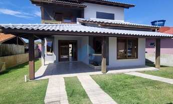 Imagem 3: Bela Casa Localizada no Bairro Areias de Palhocinha, em Garopaba!