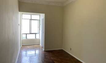 Imagem 2: Quality House aluga: Excelente apartamento na Tijuca, com 60m², de 02 quartos, com vaga de