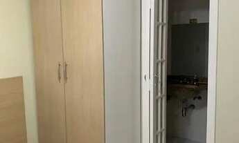 Imagem 3: Kitnet/conjugado para aluguel possui 15 metros quadrados com 1 quarto