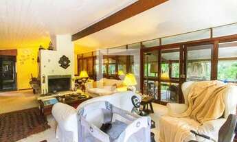 Imagem 4: Casa para Aluguel - Vila Santo Antônio, 2 Quartos, 300 m2