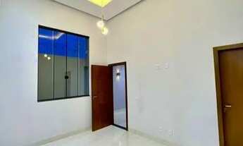 Imagem 3: Casa para Venda em Aparecida de Goiânia, Jardim Helvécia, 3 dormitórios, 1 suíte, 2 banhei